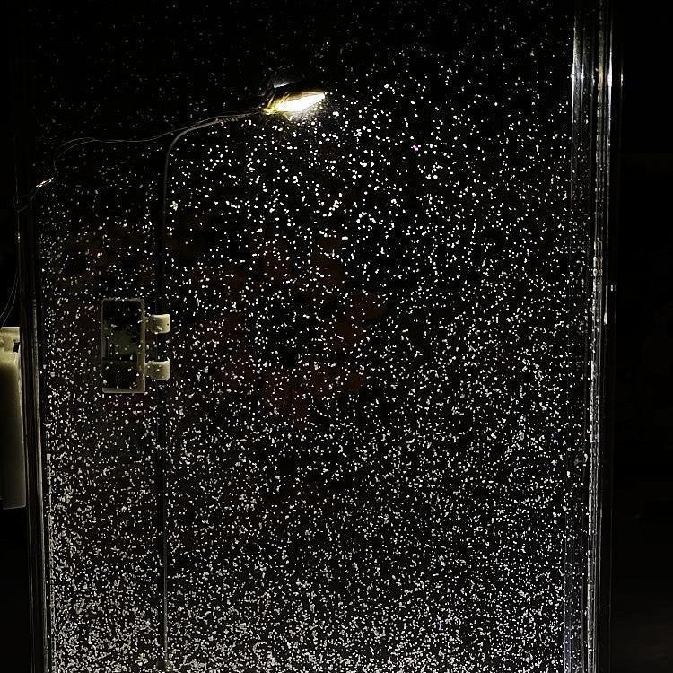 Magische verschneite Landschaft Nachtlichter