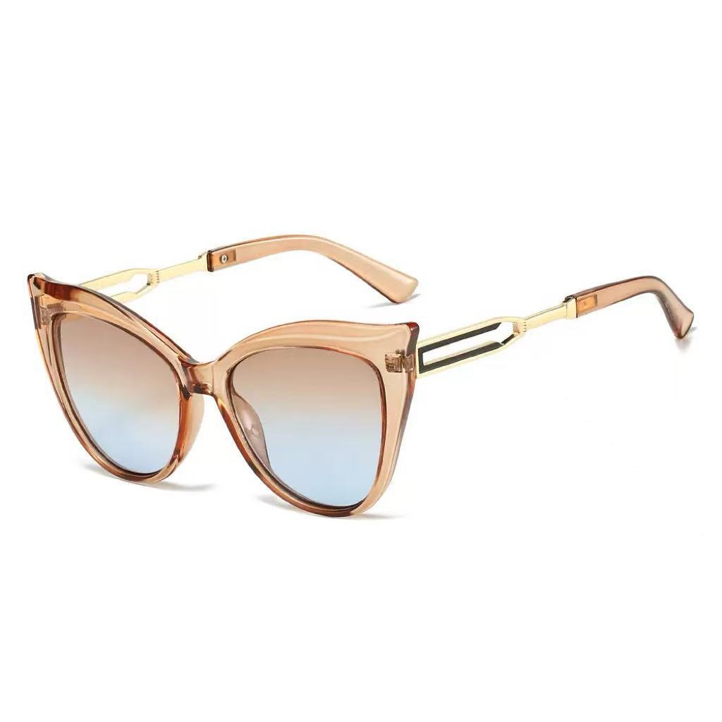 Modische Damen Cat-Eye-Sonnenbrille – Bold Design in Kontrastfarben – UV-Schutz für Strand & City