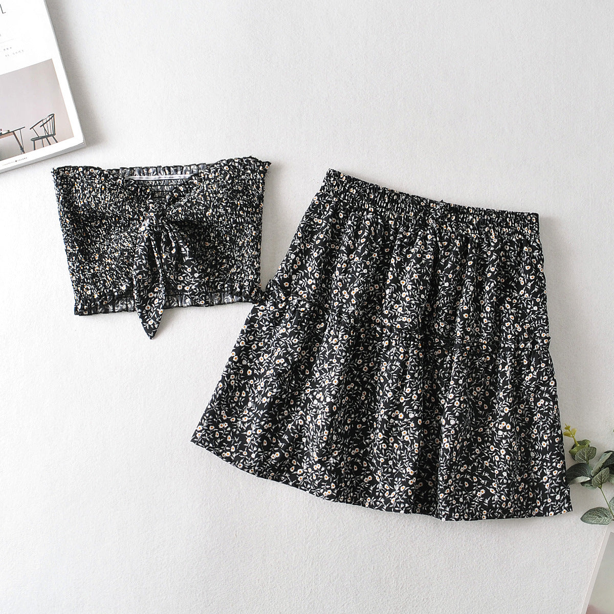 Women's New Patchwork Skirt With Wave Edge And Small Floral Pattern