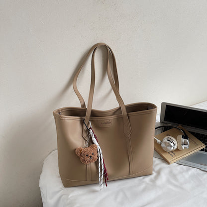 Niche Fashion Retro Shoulder Tote For Commuting