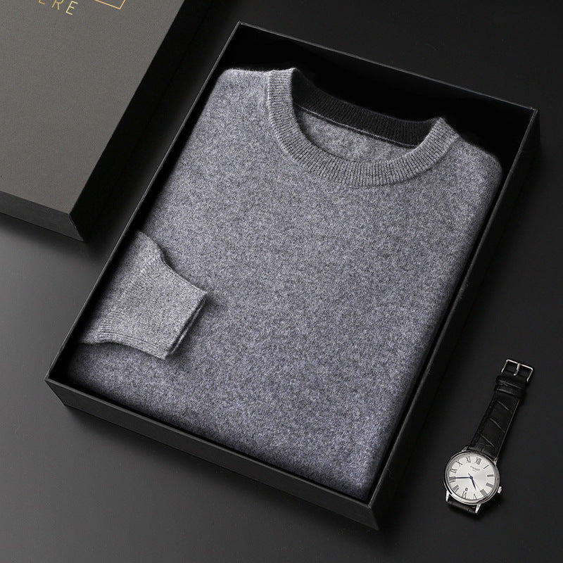 Strickverdickter Pullover mit Rundhalsausschnitt