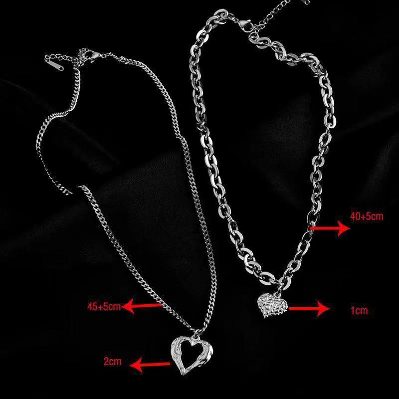 Titan Stahl Engel Flügel Liebe Halskette Unregelmäßige Falten 2 Herz Liebe Halskette