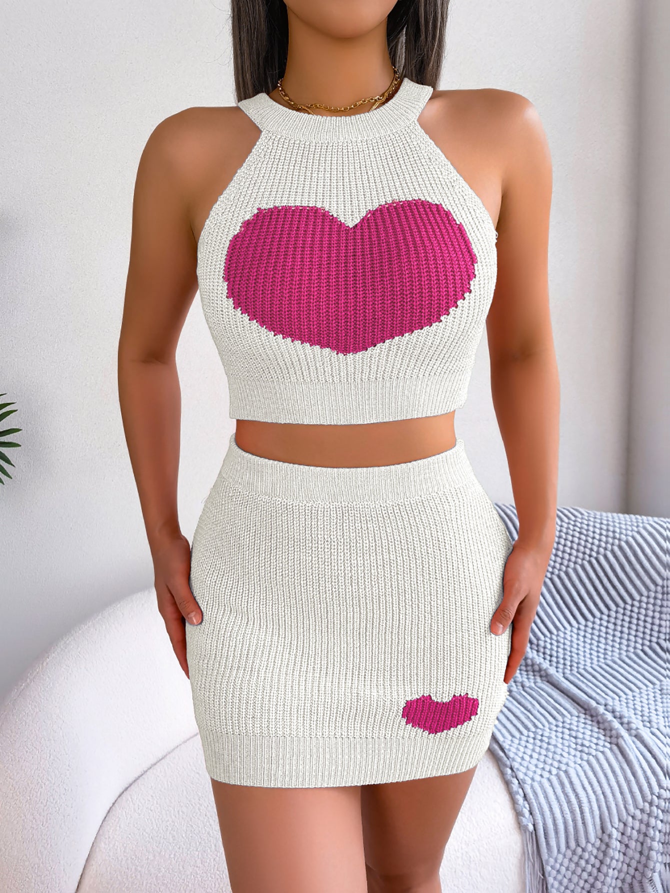 Modisches Strick-Set aus Cropped Top und Bodycon-Rock